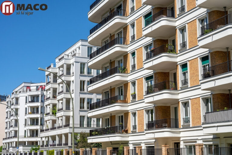 Cum sa alegi finisajul unei usi metalice pentru apartamentul tau?